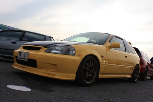 รางวัลสำหรับ Civic ES Group และรูปงาน Vtec Party
