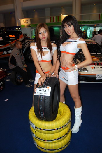 เซ็งเป็ด ไป motor Show ถ่ายรูปรถไม่ได้ซักรูป มีแต่พริตตี้ๆๆๆๆๆๆๆๆ