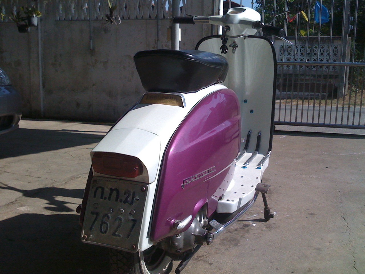 ใน ES มีใครใช้ scooter vespa & Lambretta บ้าง