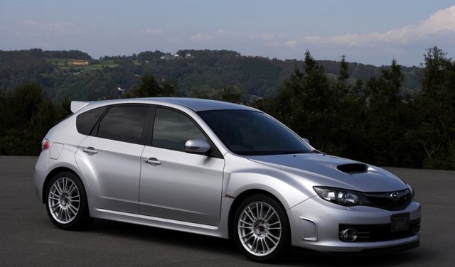 DC 5 TYPE R กับ SUBARU IM ตาเยี่ยว