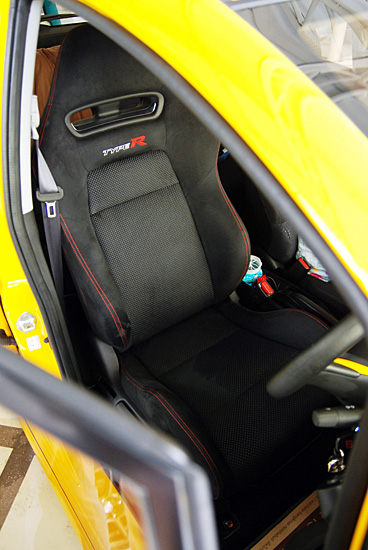 เบาะ Type r FD2 ใส่ es แปลงมากไหม ค่าตัวประมาณเท่าไรครับ
