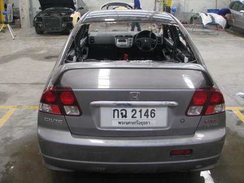 นำรูปขั้นตอนการทำ Moonroof มาให้ดูครับ