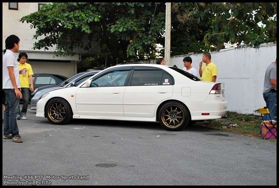 แม็กce28ขนาน17x8.5 ถ้าใส่ESต้องใช้ออฟเซตเท่าไรครับ