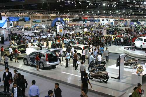 >>สรุปยอดจอง<< งานมอเตอร์เอ็กซ์โป  "ฟรีด" ได้แค่ 348 คัน และรุ่นอื่นๆ toyota นำอันดับ 1