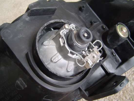 HID. RETROFIT สืบเนื่องมาจากคุณเอ้นะครับ
