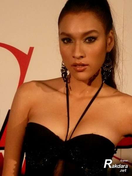 อันดับที่ 8 หยาด หยาดทิพย์ ราชปาล