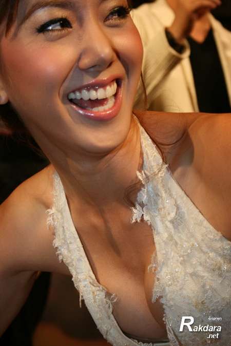 อันดับที่ 9 ไอซ์ อภิษฏา เครือคงคา