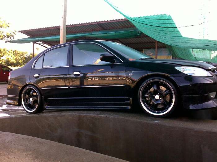 อยากเห็น ES ใส่ 18" ครับใครมีรบกวนโชว์หน่อย...