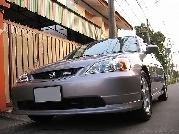 ด้านหน้า.. มุมซ้ายมั่ง... ^^