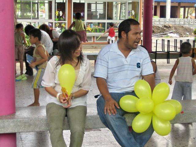 หุหุ..พี่ตุ้ยขา...เด็กๆๆๆนะคะ...มองได้อย่างเดวน่อ
อิอิ ล้อเล่นจ้าาาา
