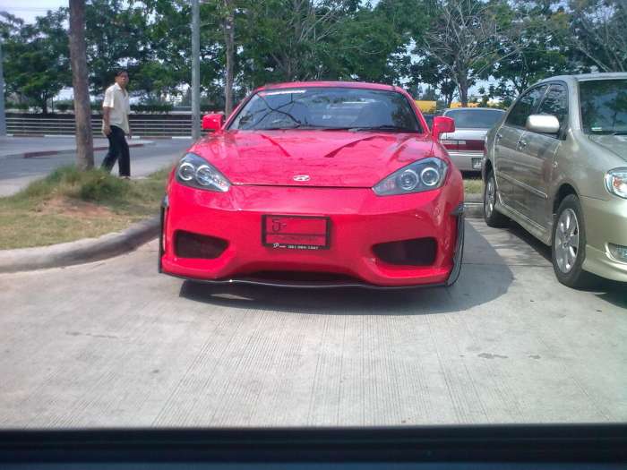 เทรนแฟชั่นเกาหลีเดวนี้มาแรงแม้กระทั่ง Hyundai