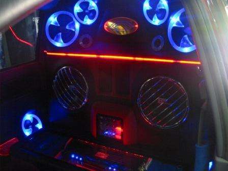มาช่วยกัน ออกแบบ Sound concept ทีนะครับ  ดีไซน์เนอร์ ทั้งหลาย ฮ่าๆ : P