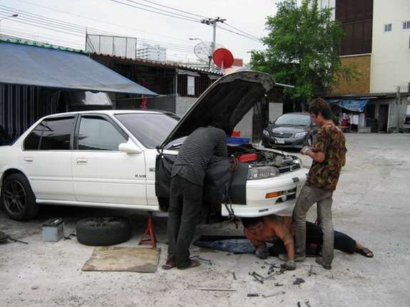 ASP AUTOSERVICE ซ่อมเกียร์ออโต้รถยนต์ทุกรุ่น ผลงานกว่า 800 คันประกันคุณภาพ081-684-4949(เอ)