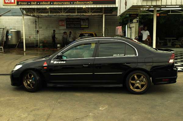 ขอดู ES กับล้อสีทองหน่อยครับ กำลังจทำสีล้อใหม่