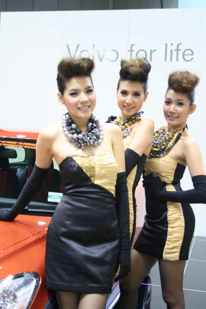 สาวล้วน พริตตี้มอเตอร์โชว์ 2010 Pretty Motor Show 60 กว่ารูป!! เหมาะสำหรับเพศชายทุกวัย