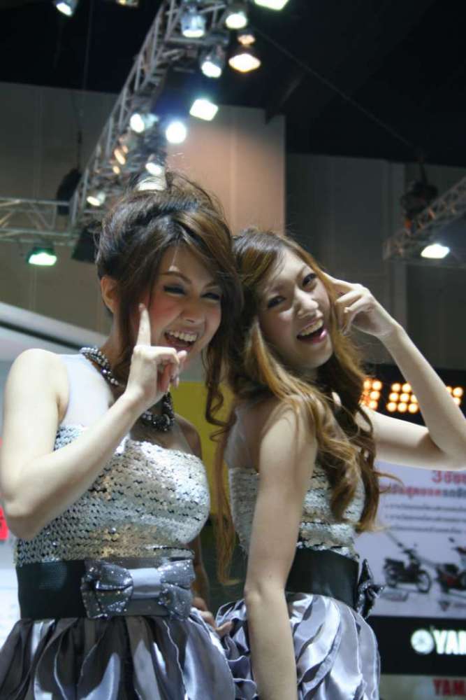 สาวล้วน พริตตี้มอเตอร์โชว์ 2010 Pretty Motor Show 60 กว่ารูป!! เหมาะสำหรับเพศชายทุกวัย