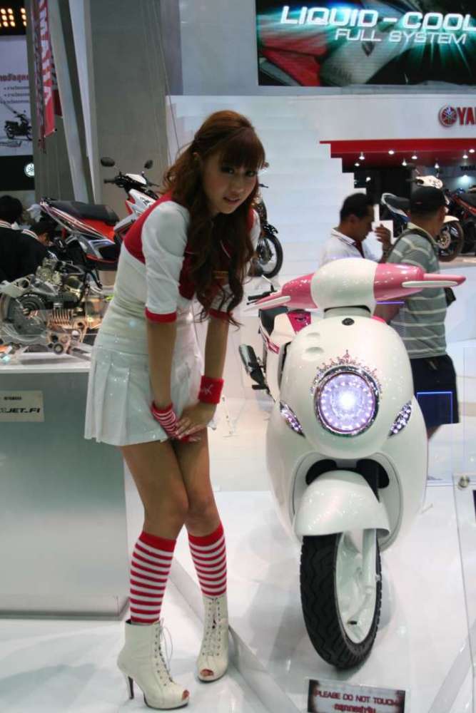 สาวล้วน พริตตี้มอเตอร์โชว์ 2010 Pretty Motor Show 60 กว่ารูป!! เหมาะสำหรับเพศชายทุกวัย