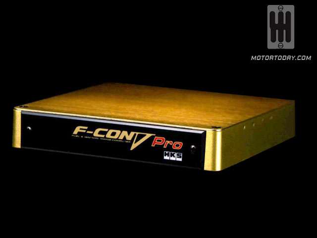 ช่วยเปรียบมวยคู่นี้ให้หน่อยครับ F-Con V Pro กล่องทอง VS. Motec M400 Marine