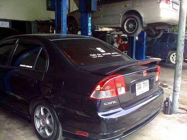 สติกเกอร์ club ครับ