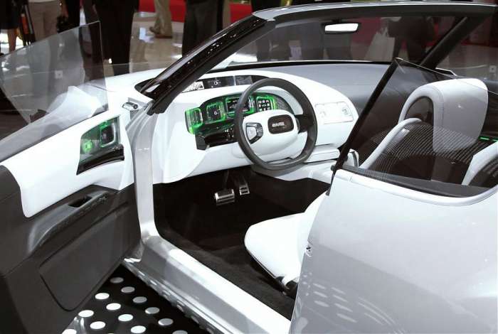 งานโชว์รถที่ปารีส new car‏