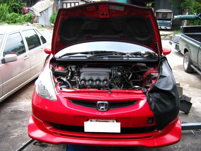 รับซ่อมเกียร์ออโต้ รถยนต์ทุกรุ่นโดยเฉพาะ HONDA รับประกันผลงาน 1 ปี
