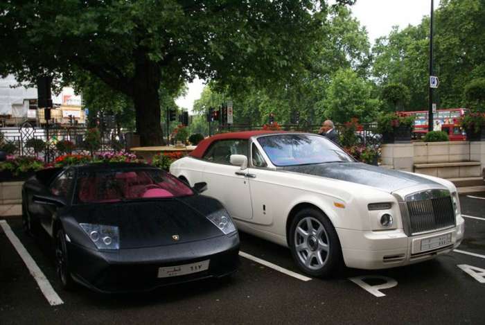 Cars in Dubai