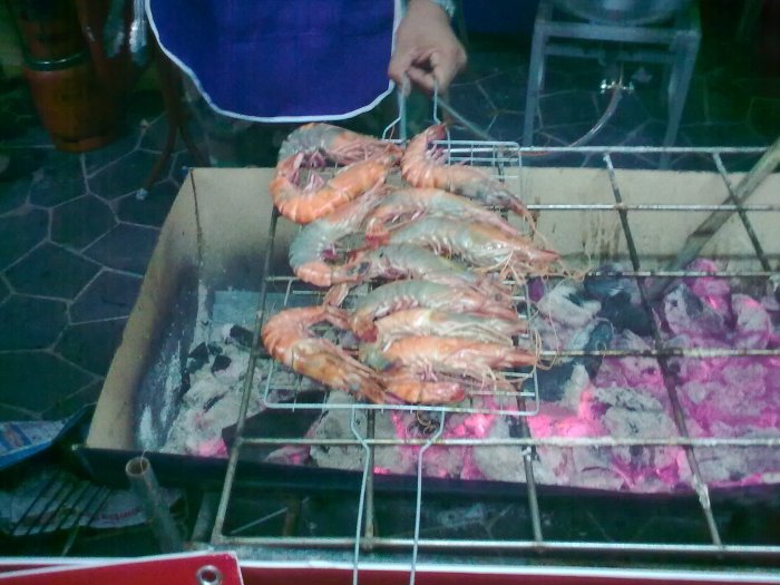 กุ้งสด ๆ ครับ