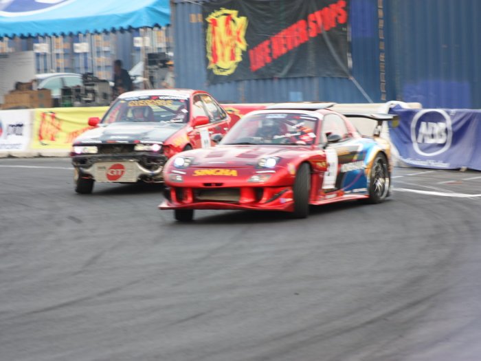 เอาภาพมาฝากจากงาน drift competition 2010 สนาม 2