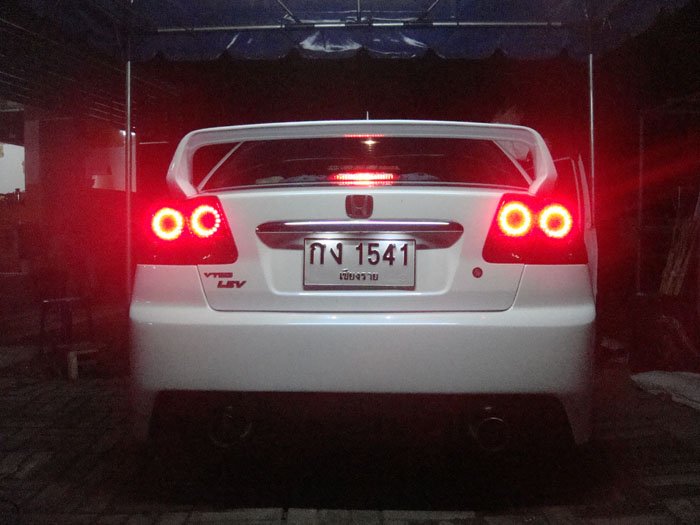 ขอรูป ES ที่ใส่ ไฟท้าย LED + ราคา ด้วยครับ