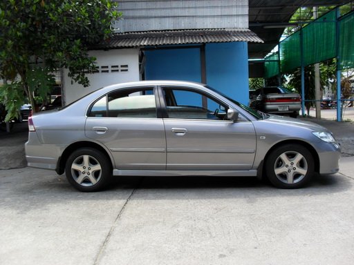 ปี 2004  ตาเหยี่ยว HONDA CIVIC DIMENSION 1.7 VTi (ABS/AIRBAG)  ตัวท๊อปสุด( รถผมครับ)