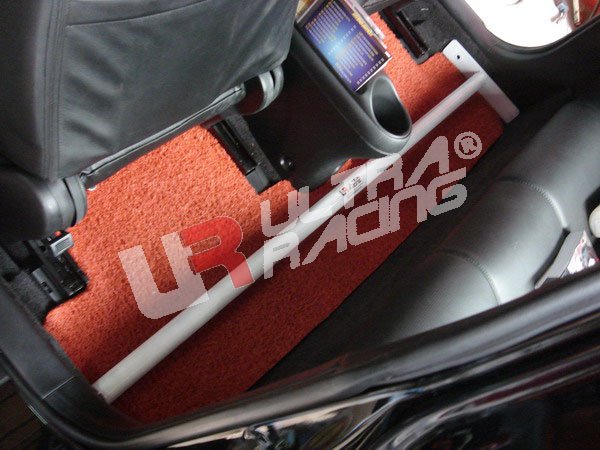 Honda ES 1.7 , 2.0 Room Bars