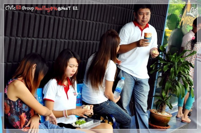 ช่วงนี้ใครหิวอารายก็ซัดกันก่อนตามสบายครับ ชิวๆ