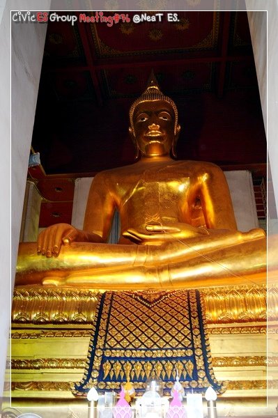 พระประธานสวยมากครับ