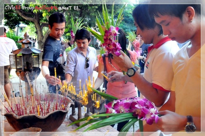 พี่บอยตามมาทีหลังช้าแต่ชัวร์ครับ