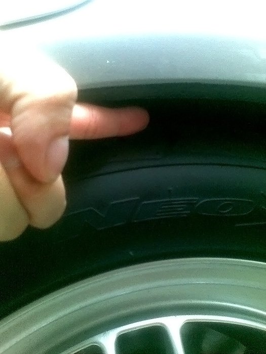 ความสูงด้านหลัง... DC5 + TEIN S.Tech
(ด้านหลัง เตี้ยกว่าด้านหน้านิดนึงอ่ะ.....)