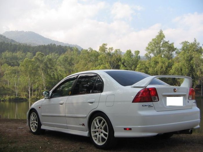 >>>>> White ES DC5 Type R  รถรับส่งหลินปิงขึ้นดอยอินทนนท์คร้าบ!!!!!!!!!!!!!