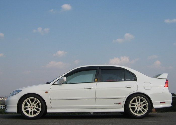 >>>>> White ES DC5 Type R  รถรับส่งหลินปิงขึ้นดอยอินทนนท์คร้าบ!!!!!!!!!!!!!