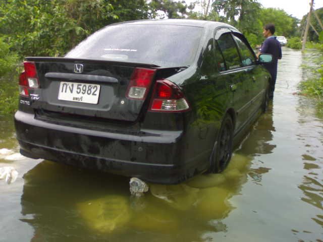 กล่อง ECU ถอดยังงัย ครับ (กลัวน้ำท่วมถึงครับ) !!! มีรูปแล้วจร้า