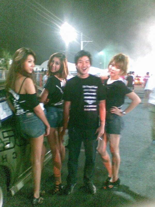 ภาพเก็บตกงาน option rev up 2010