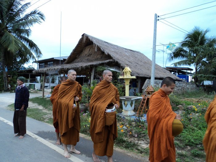 ES อุตรดิตถ์  - พิษณุโลก - สุโขทัย -แพร่ ฯลฯ  เชิญ เข้ามาคุยกันครับ(รายชื่ออยู่หน้า1ครับ)