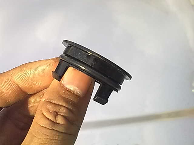 ใส่ตัวใหม่เรียบร้อยด้วยค่าตัว 12 บาท