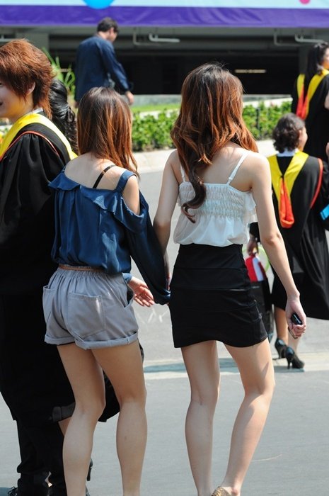*~ ม.กรุงเทพฯ หนาววว..และขาวมาก Congratulation  เต้ย...ร้อยหอย