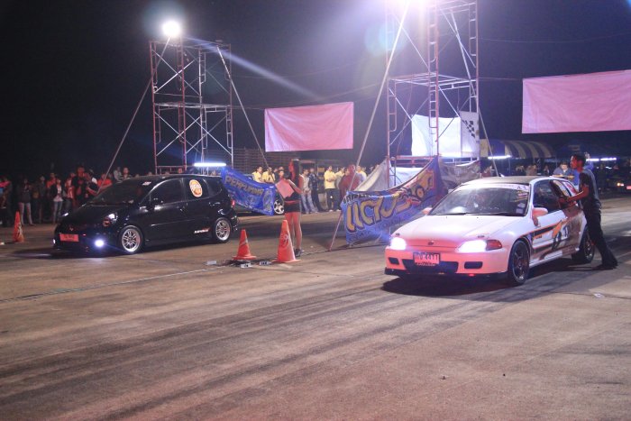 civic es  ร้อยเอ็ด สารคาม ขอนแก่น และจ.ใกล้เคียง นอกรอบ 4 กพ 55 ร้านเลี่ยงชลดา ขอนแก่น P18