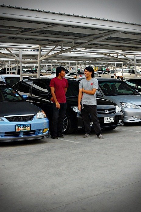 นี่ กำลัง ปรึกษา กันอยู่เลย ว่า จะไปช่วยชาติ รบ กับ !@#$@!^% ซะหน่อย