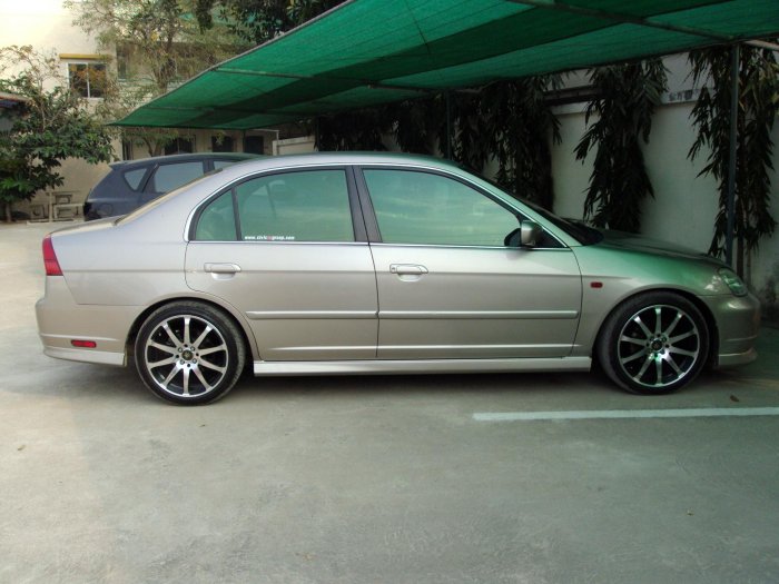 ทองอีกคันครับ ขอจอดที่บ้านESอีกสักคันครับ up.,( พรมแดง Type R- ไฟมุมส้ม  หน้า.4 )