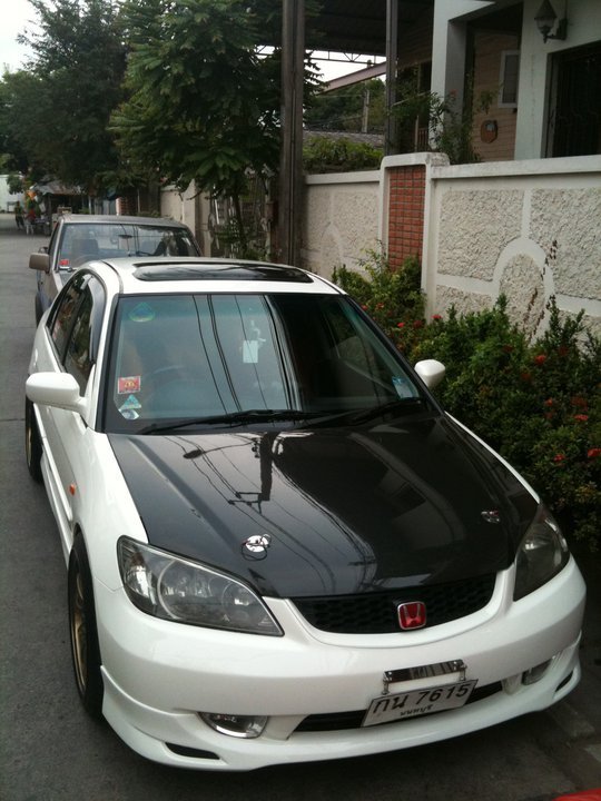 ~~ฝาก Civic ES รถซิ่งภูธร ขาวกากๆ คนขับหน้าแก่ๆ เสียงดังแย่ๆ  ไว้ในอ้อมใจซักคันนะครับ~~