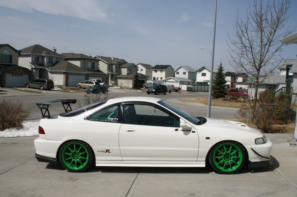 ES สีขาว + ใส่ล้อเขียว Takata เข้ากันไหม