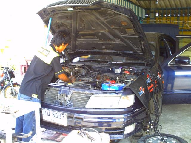 Nissan Cefiro ครับ