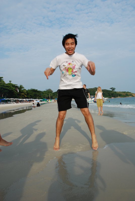 มาแชร์ท่ากระโดดถ่ายรูปกันคนละใบครับ...