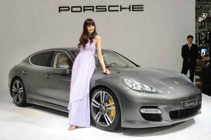 งานมอเตอร์โชว์ที่เซี่ยงไฮ้2011